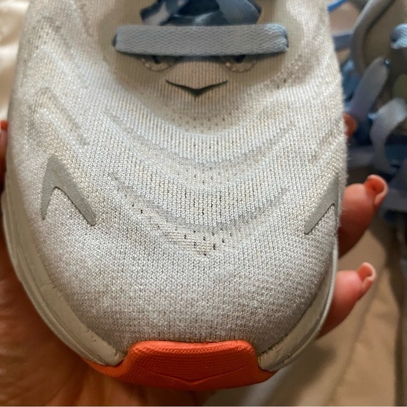 HOKA Arahi 6 size 9 B - Picture 7 of 16